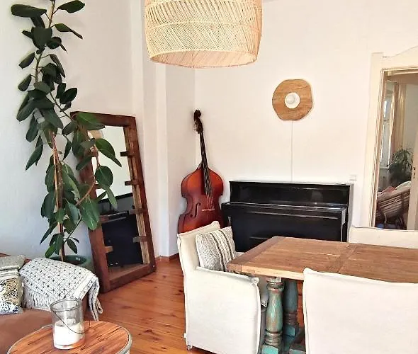 Charming Friedrichshain Getaway!